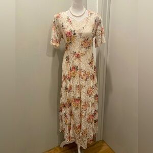VTG 90s Starina Fairycore Coquette Cream & Pink Floral Lace V-Neck Maxi Dress M